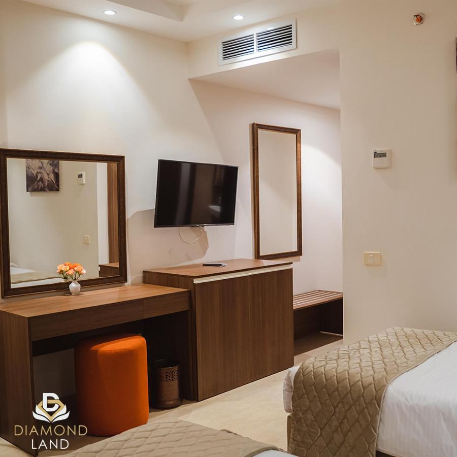 Diamond Land Hotel Madinat Al Ashir min Ramadan Esterno foto